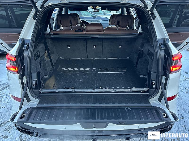 BMW X5 4.0i 29 bmw x5 4.0i 2019