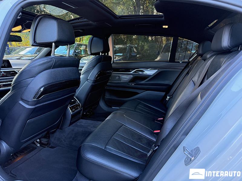 BMW 740e 21 bmw 740e 2017