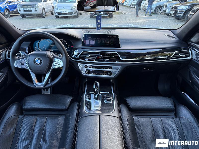 BMW 740e 12 bmw 740e 2017