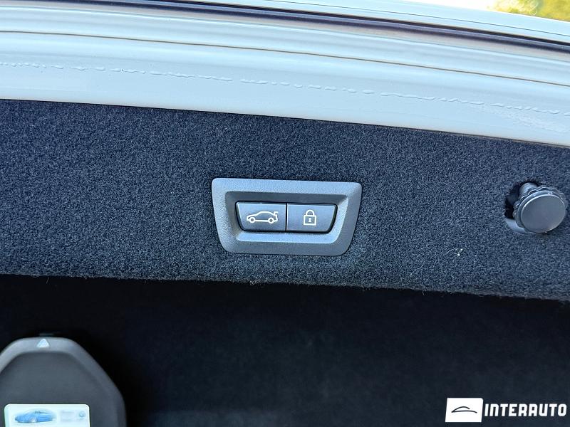 BMW 740e 22 bmw 740e 2017