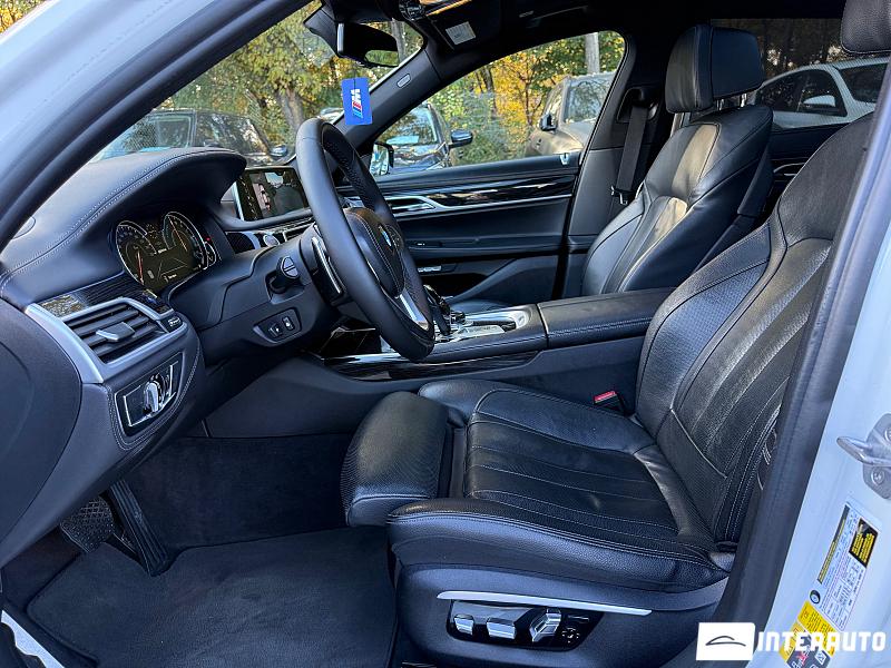 BMW 740e 7 bmw 740e 2017