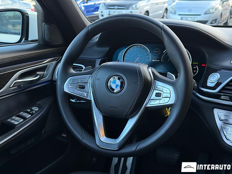 BMW 740e 13 bmw 740e 2017