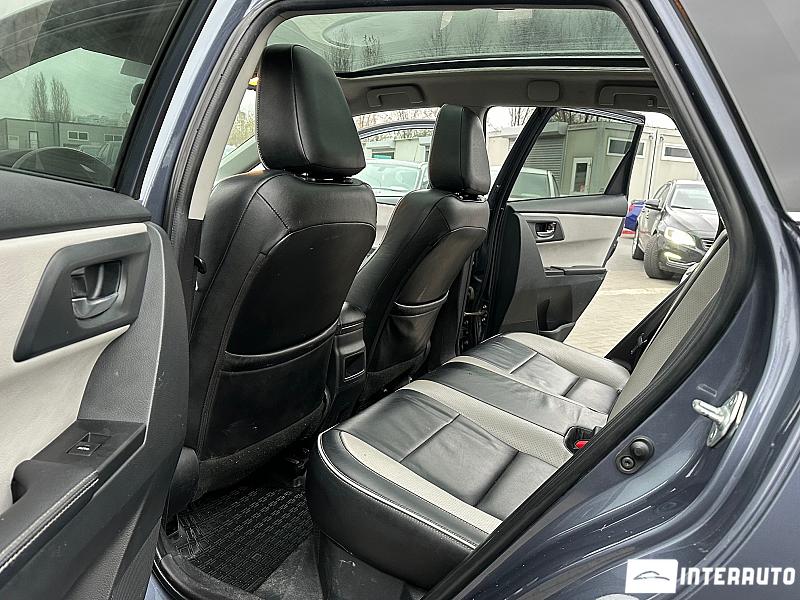 Toyota Auris 16 toyota auris 2014