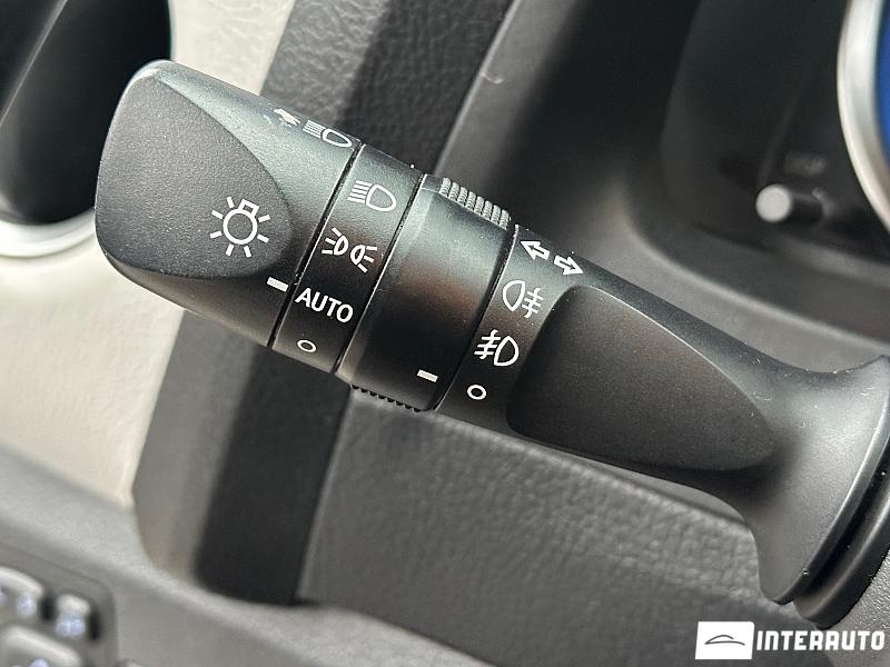 Toyota Auris 14 toyota auris 2014