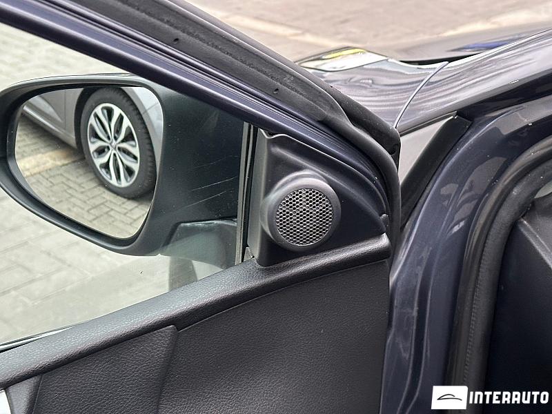 Toyota Auris 11 toyota auris 2014