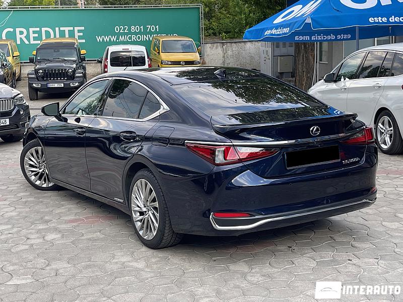 Lexus ES 300h 2 lexus es 300h 2022