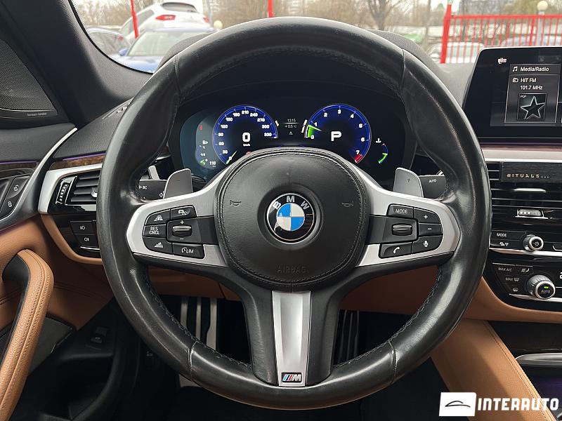 BMW 530 10 bmw 530 2019