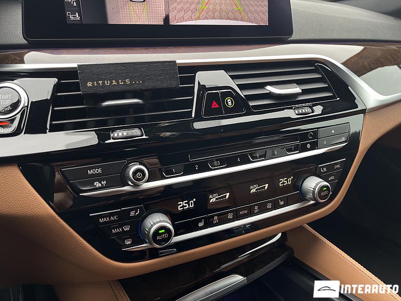 BMW 530 13 bmw 530 2019