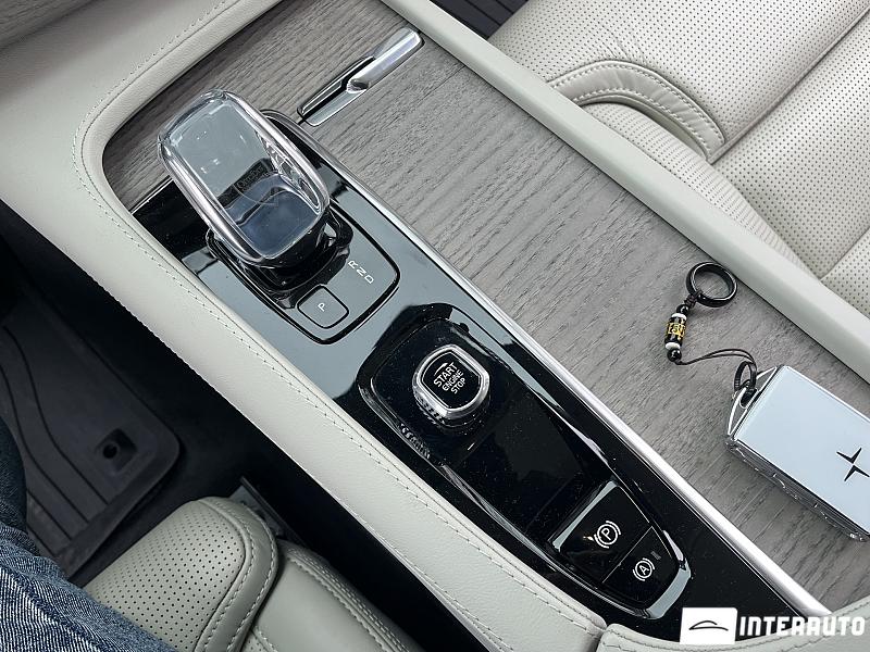 Volvo XC 90 17 volvo xc 90 2022