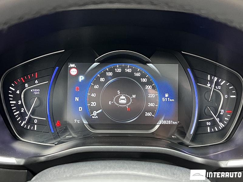 Hyundai Santa Fe 16 hyundai santa fe 2019