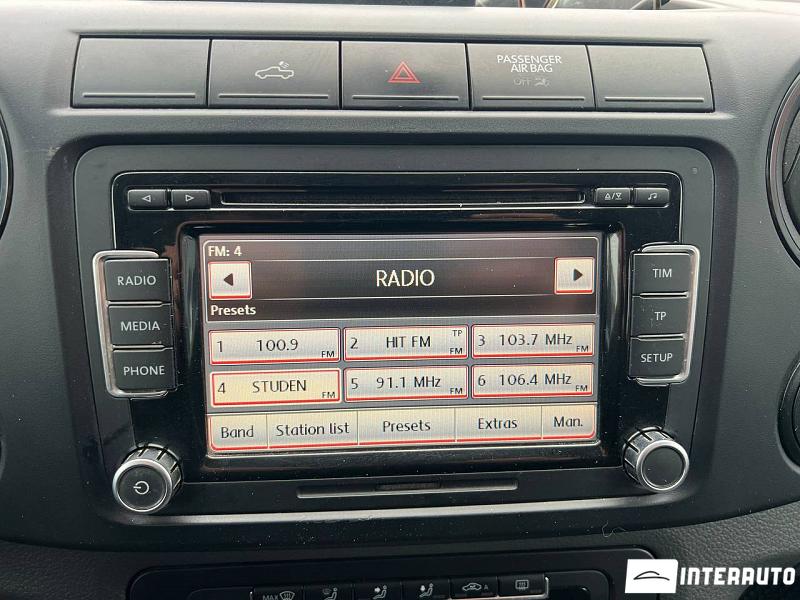 Volkswagen Amarok 8 volkswagen amarok 2012