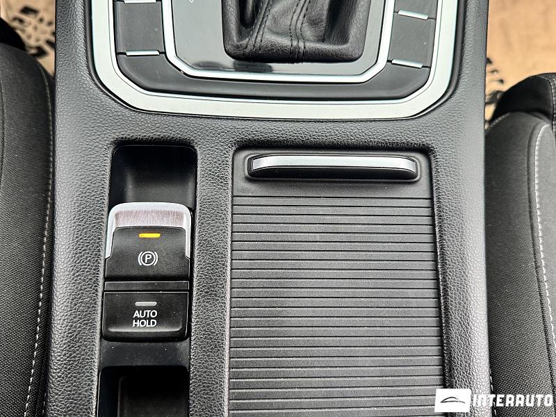 Volkswagen Passat 13 volkswagen passat 2018