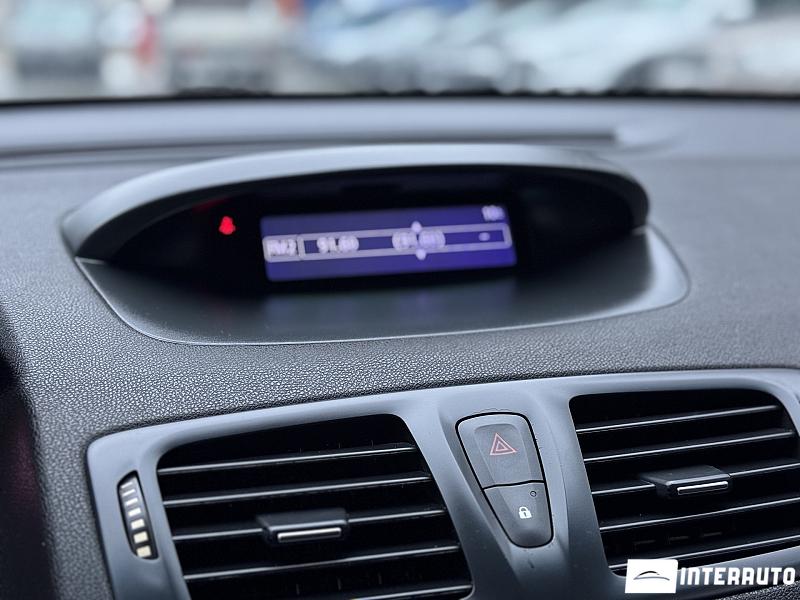 Renault Megane 12 renault megane 2013