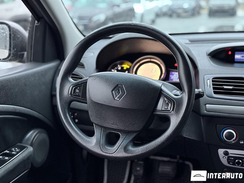 Renault Megane 10 renault megane 2013