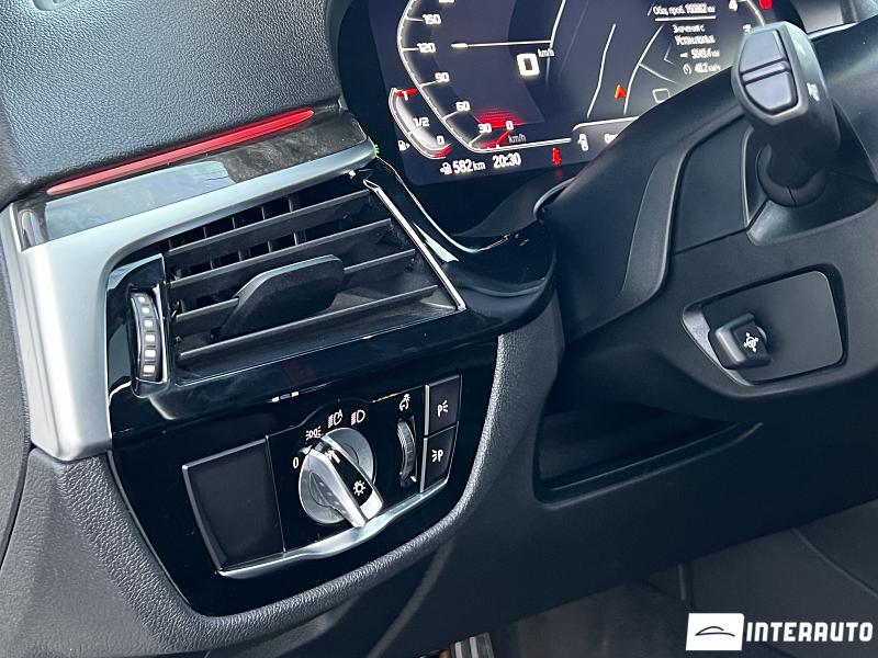 BMW 540 8 bmw 540 2020