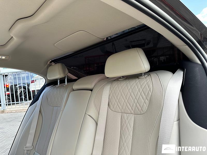 BMW 740 21 bmw 740 2016