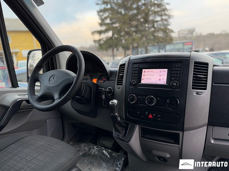 Mercedes Sprinter 11 mercedes sprinter 2015