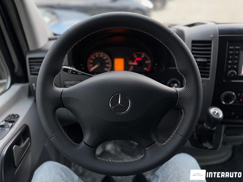 Mercedes Sprinter 12 mercedes sprinter 2015