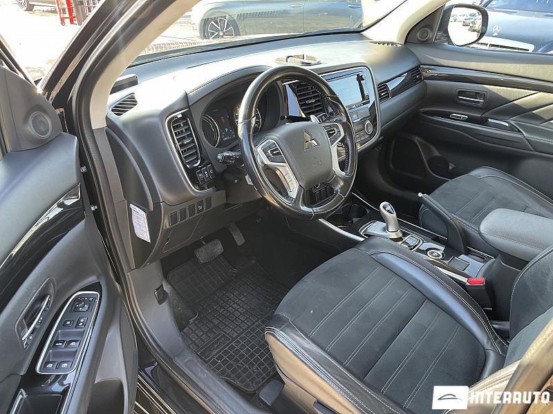 Mitsubishi Outlander 6 mitsubishi outlander 2015