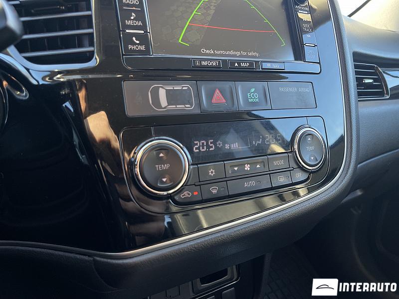 Mitsubishi Outlander 9 mitsubishi outlander 2015