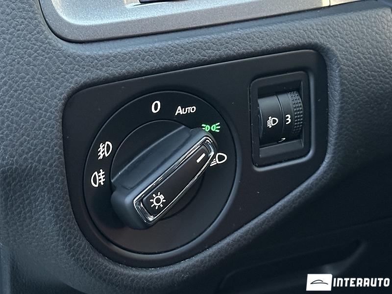 Volkswagen Golf 19 volkswagen golf 2015