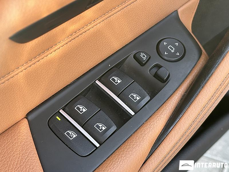 BMW 530 21 bmw 530 2019