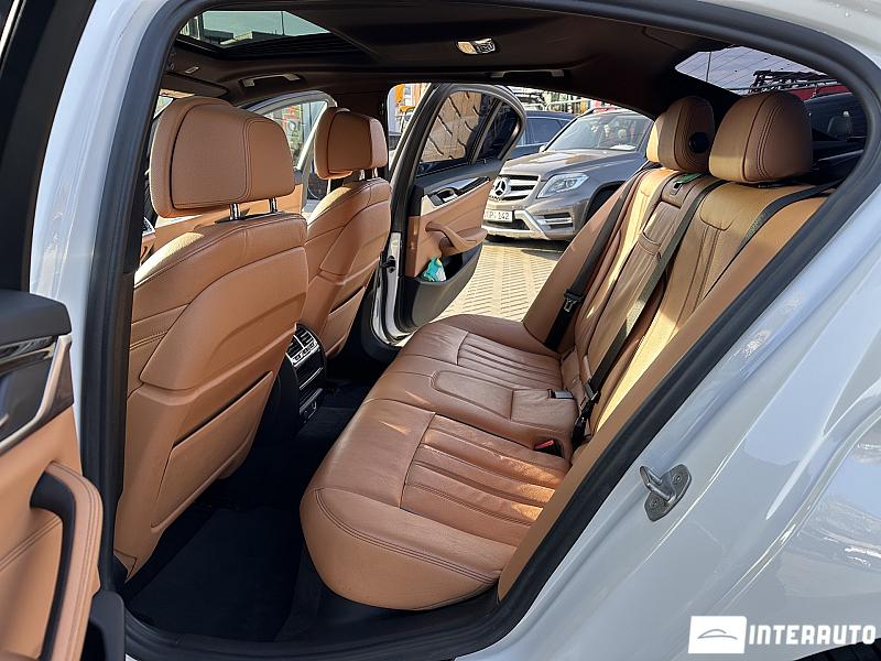 BMW 530 12 bmw 530 2019