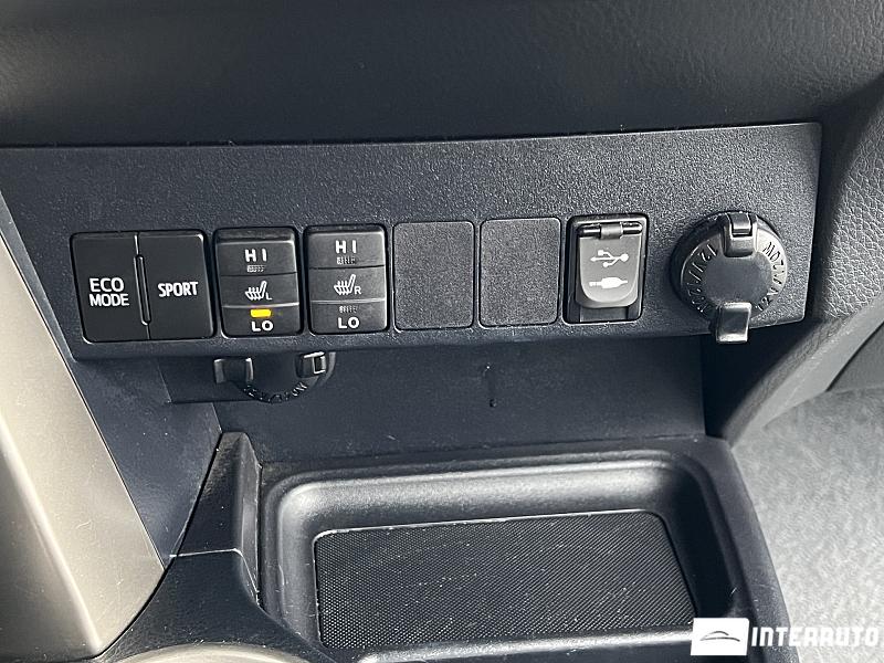 Toyota Rav-4 11 toyota rav-4 2014