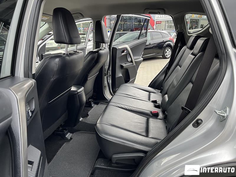 Toyota Rav-4 13 toyota rav-4 2014