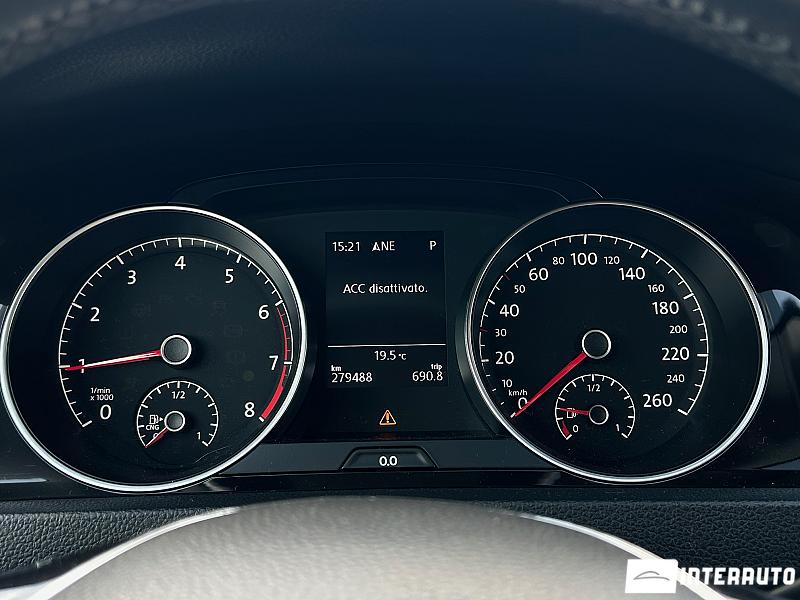 Volkswagen Golf 10 volkswagen golf 2014