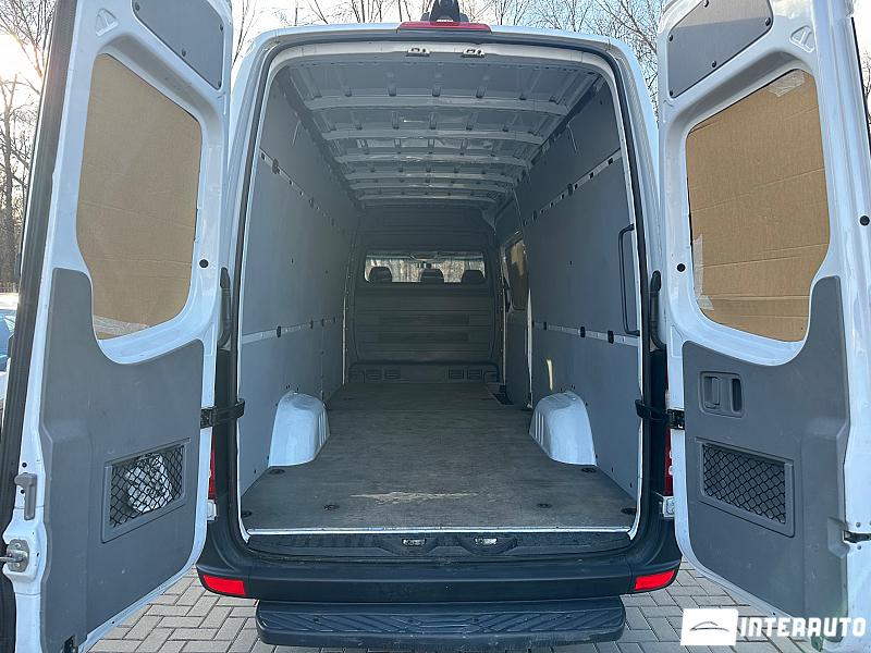 Mercedes Sprinter 15 mercedes sprinter 2018