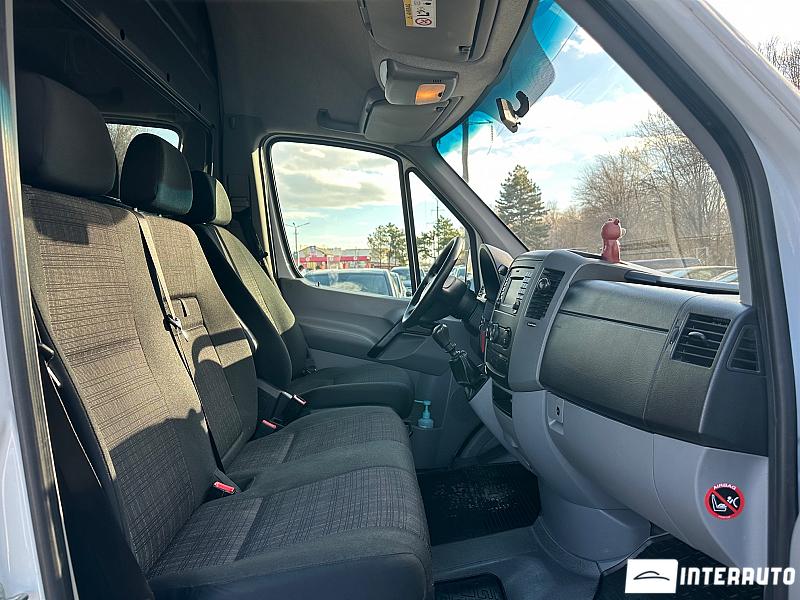 Mercedes Sprinter 13 mercedes sprinter 2018