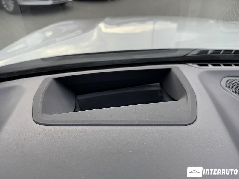 BMW 330E 10 bmw 330e 2019