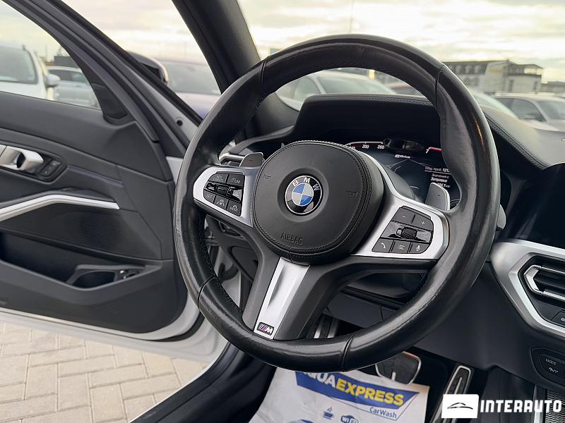 BMW 330E 9 bmw 330e 2019