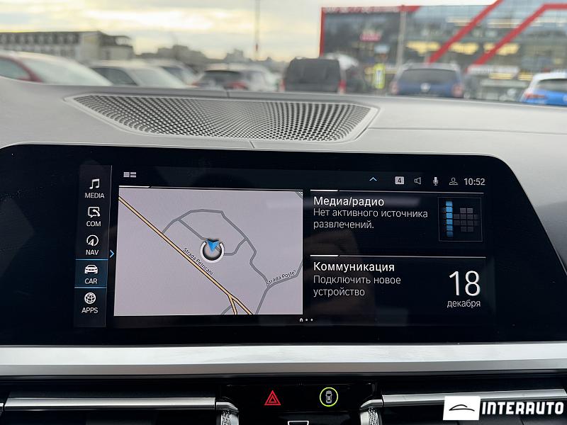 BMW 330E 13 bmw 330e 2019