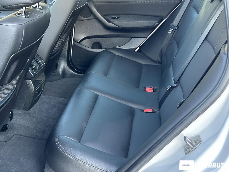 BMW X3 2.0D 18 bmw x3 2.0d 2017