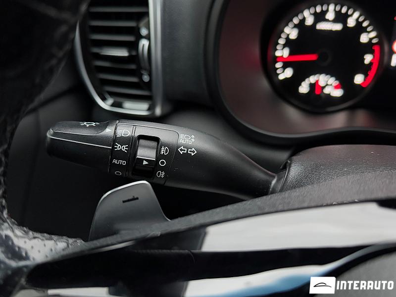 Kia Sportage 17 kia sportage 2019