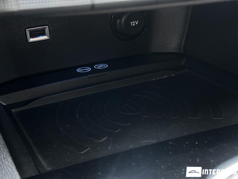 Peugeot 3008 12 peugeot 3008 2018