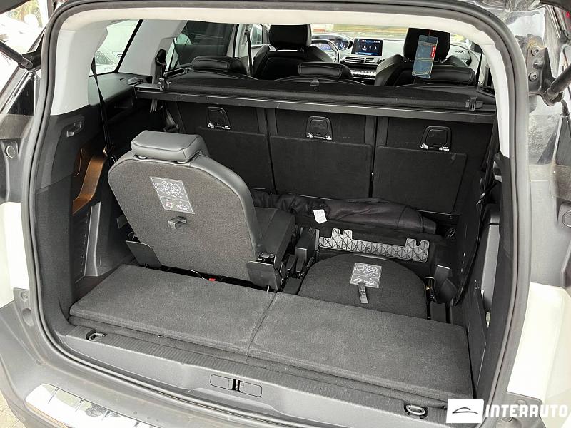 Peugeot 5008 19 peugeot 5008 2020