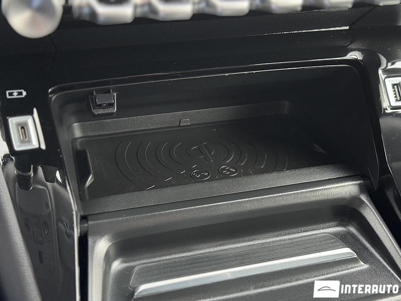 Peugeot 2008 15 peugeot 2008 2021