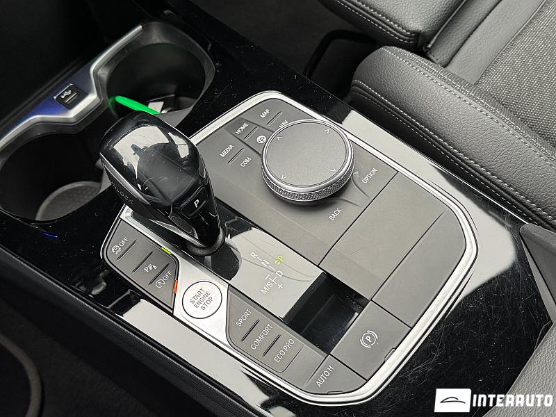 BMW 218d 16 bmw 218d 2021