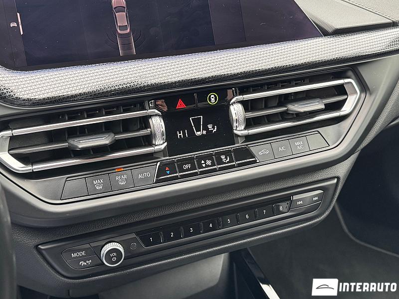 BMW 218d 12 bmw 218d 2021