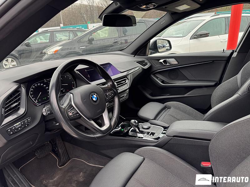 BMW 218d 6 bmw 218d 2021