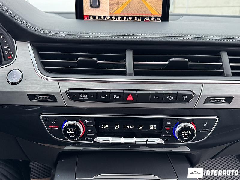 Audi Q7 E-Tron 11 audi q7 e-tron 2016