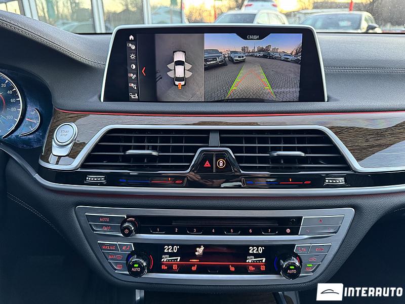 BMW 740e 18 bmw 740e 2018