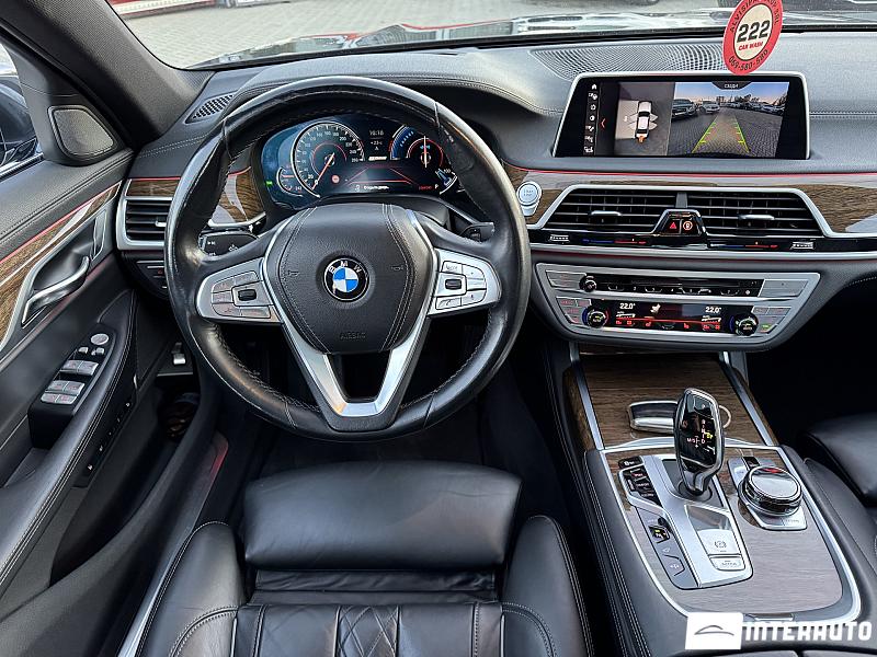 BMW 740e 14 bmw 740e 2018