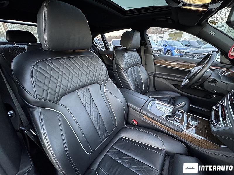 BMW 740e 24 bmw 740e 2018