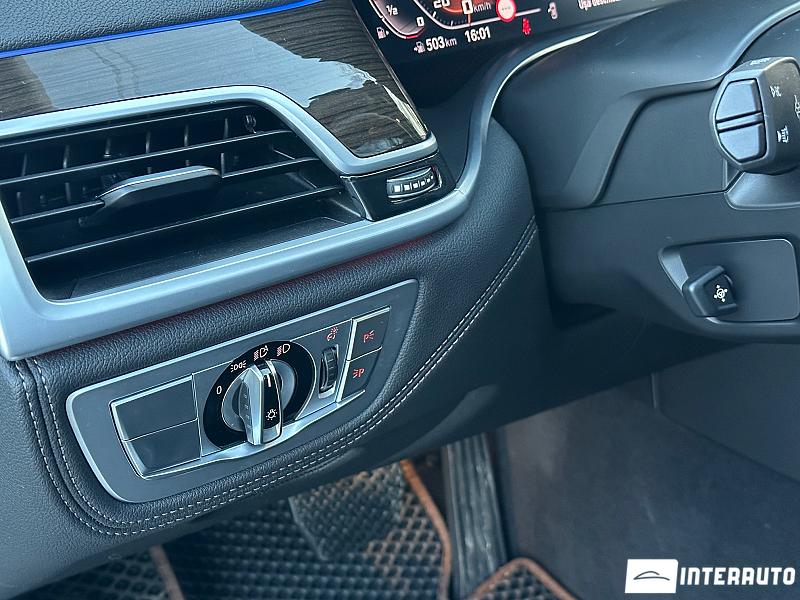 BMW 740 10 bmw 740 2020