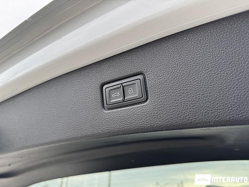 Audi Q7 6 audi q7 2021