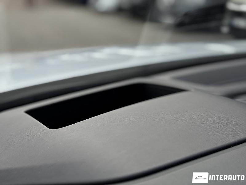 Audi Q7 12 audi q7 2021